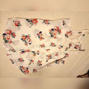 Floral tank top xs